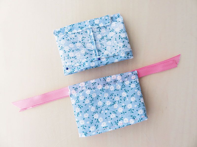 چگونه یک عروسک گربه نمدی درست کنیم؟