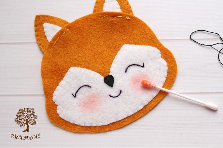 چگونگی ساخت عروسک روباه نمدی