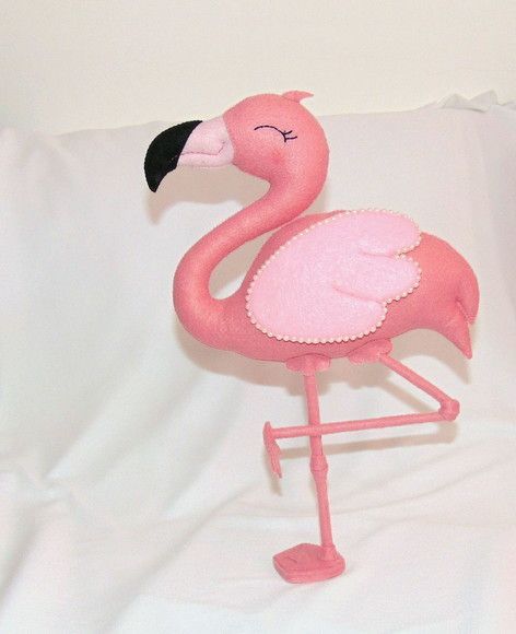 چطور فلامینگوی پارچه ای بسازیم؟ (همراه با الگو)