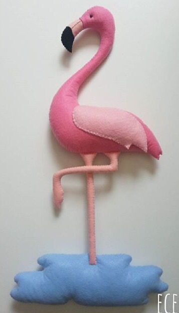 چطور فلامینگوی پارچه ای بسازیم؟ (همراه با الگو)