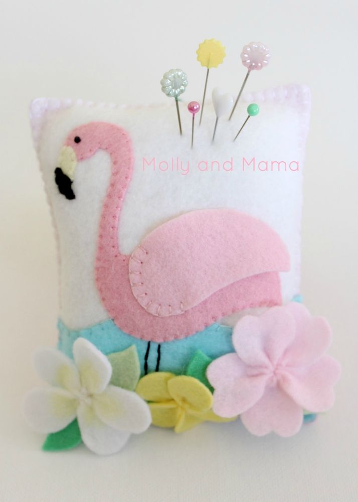 چطور فلامینگوی پارچه ای بسازیم؟ (همراه با الگو)